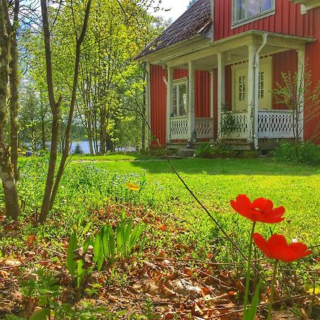 Atran Viktors Affaershus B&B 외부 사진